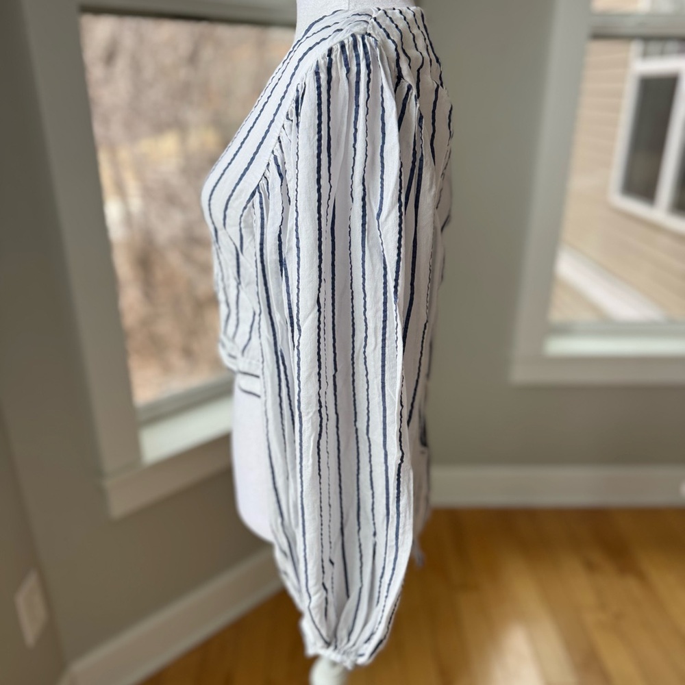 ZARA White Navy Blue Striped Tie Back V Neck Blouson Sleeve Cropped Blouse Sz L - Picture 6 of 10